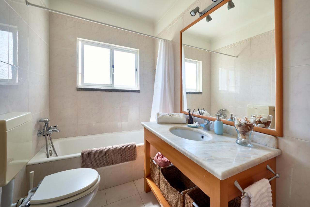 Bright Apartment With Garden In 카스카이스 외부 사진