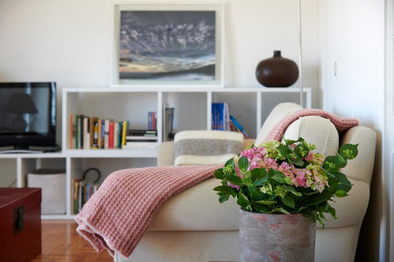 Bright Apartment With Garden In 카스카이스 외부 사진