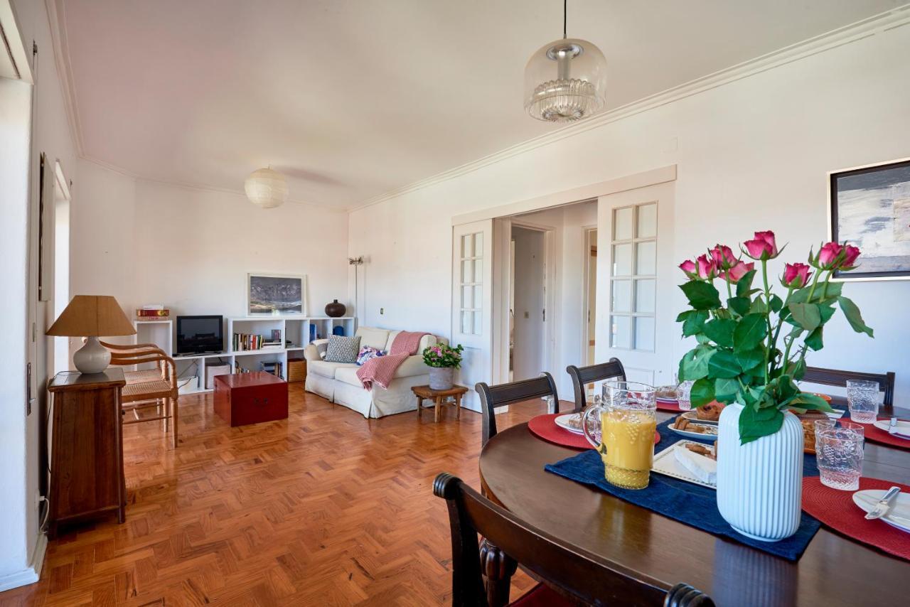 Bright Apartment With Garden In 카스카이스 외부 사진