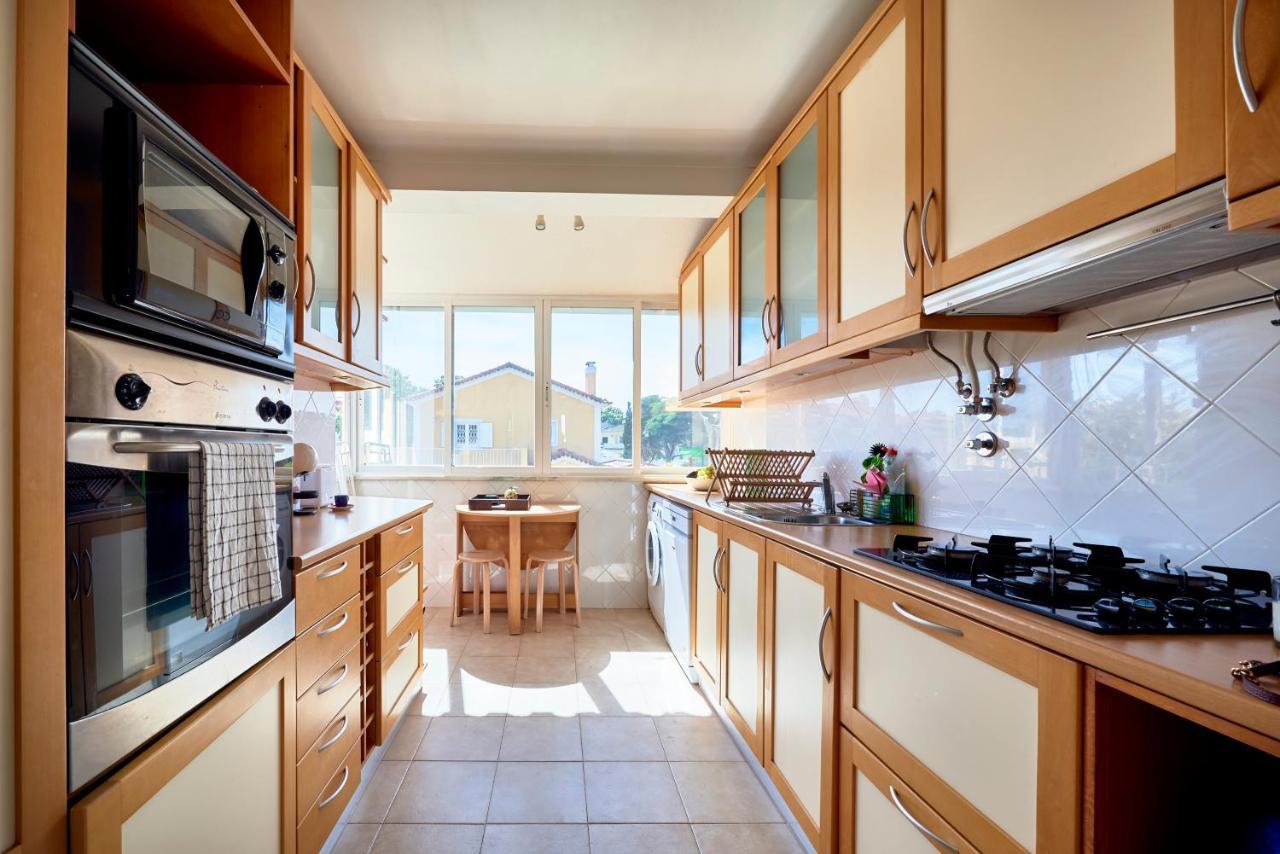Bright Apartment With Garden In 카스카이스 외부 사진