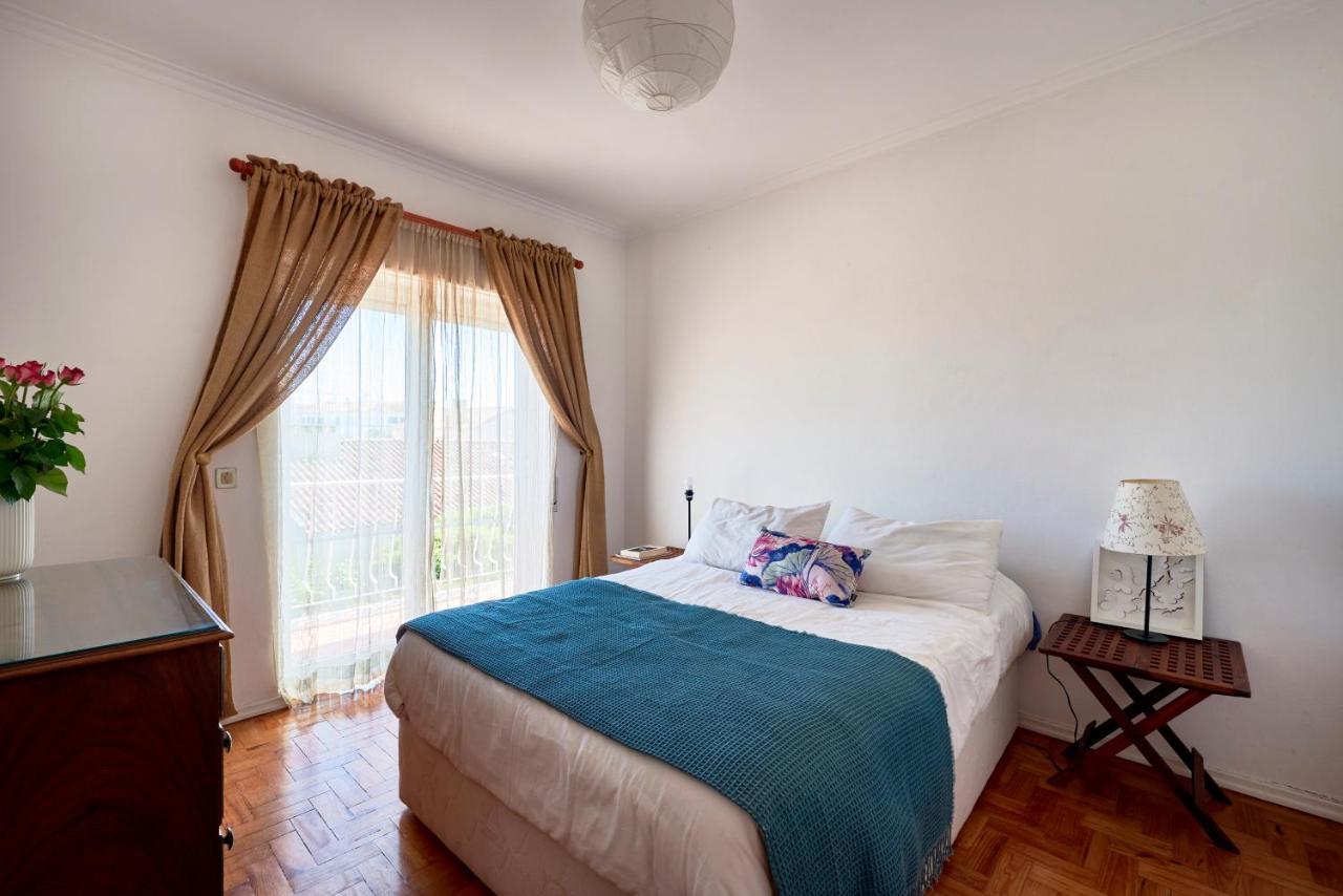Bright Apartment With Garden In 카스카이스 외부 사진